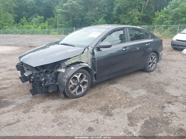 3KPF24AD9KE069471 2019 KIA FORTE - Image 2