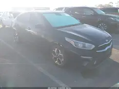 3KPF24AD9KE069552 2019 KIA FORTE