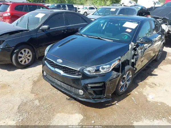 3KPF24AD9KE070362 2019 KIA FORTE - Image 2
