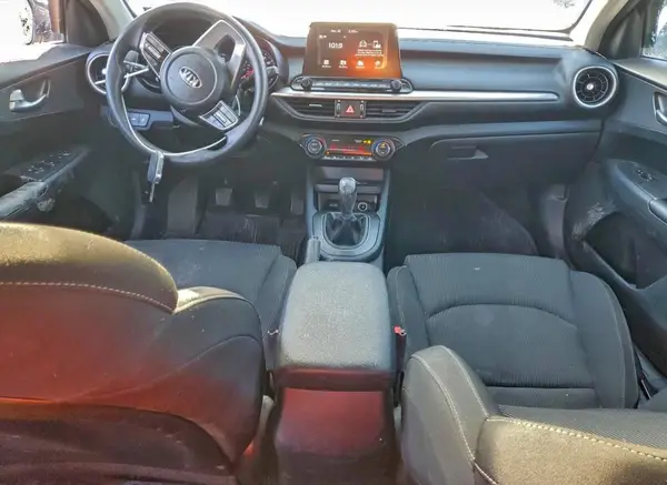 3KPF24AD9KE074458 2019 KIA FORTE - Image 8