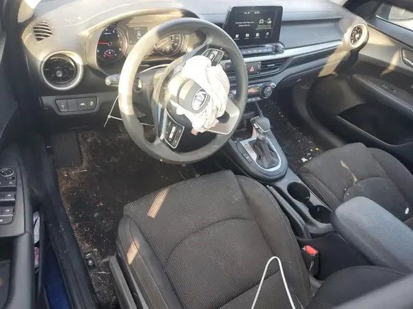 3KPF24AD9KE075416 2019 KIA FORTE - Image 8