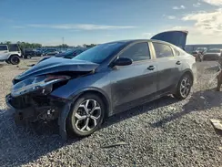 3KPF24AD9KE077540 2019 KIA FORTE