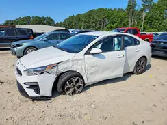 3KPF24AD9KE078560 2019 KIA FORTE