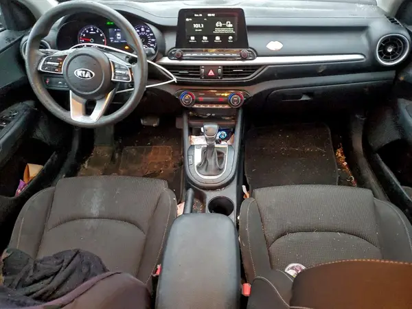 3KPF24AD9KE083242 2019 KIA FORTE - Image 8