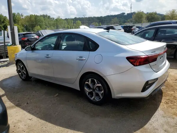 3KPF24AD9KE083760 2019 KIA FORTE - Image 2