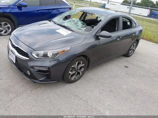 3KPF24AD9KE087856 2019 KIA FORTE - Image 2