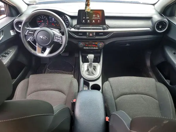 3KPF24AD9KE089641 2019 KIA FORTE - Image 8