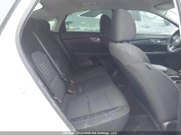 3KPF24AD9KE092894 2019 KIA FORTE - Image 8
