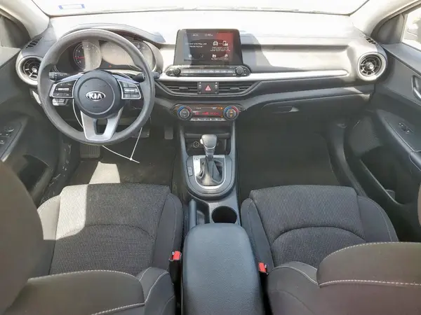 3KPF24AD9KE095536 2019 KIA FORTE - Image 8