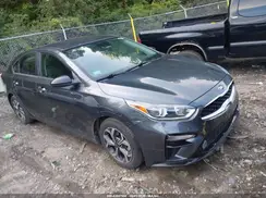 3KPF24AD9KE099411 2019 KIA FORTE