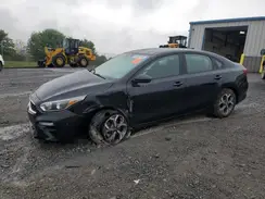 3KPF24AD9KE102405 2019 KIA FORTE