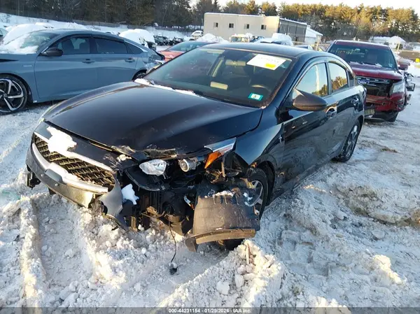3KPF24AD9KE104347 2019 KIA FORTE - Image 2