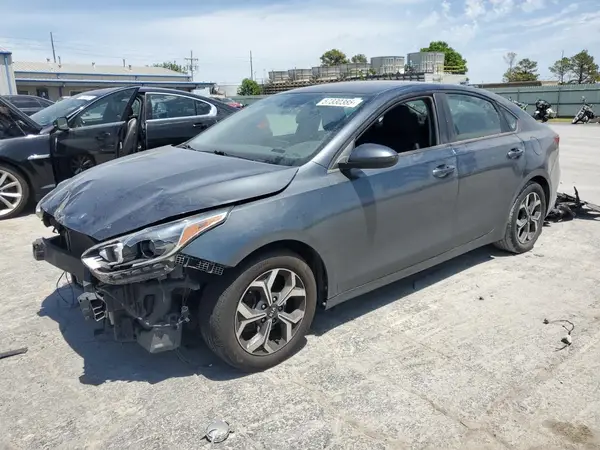 3KPF24AD9KE104882 2019 KIA FORTE - Image 1