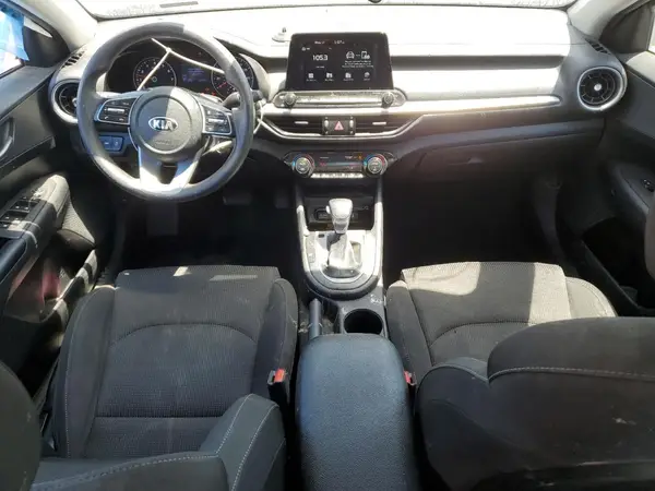 3KPF24AD9KE104882 2019 KIA FORTE - Image 8