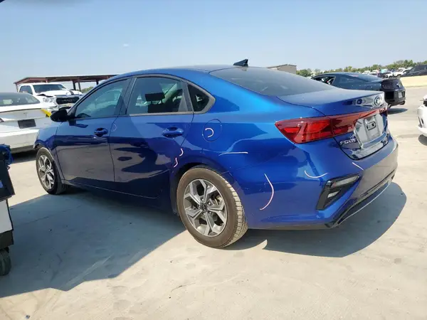3KPF24AD9KE109483 2019 KIA FORTE - Image 2