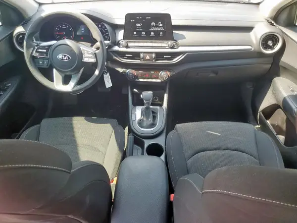 3KPF24AD9KE109483 2019 KIA FORTE - Image 8