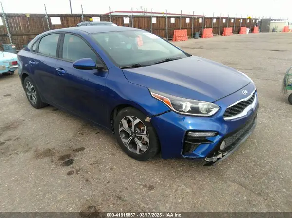 3KPF24AD9KE109578 2019 KIA FORTE - Image 1
