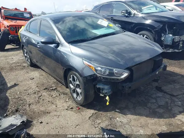 3KPF24AD9KE112092 2019 KIA FORTE - Image 1