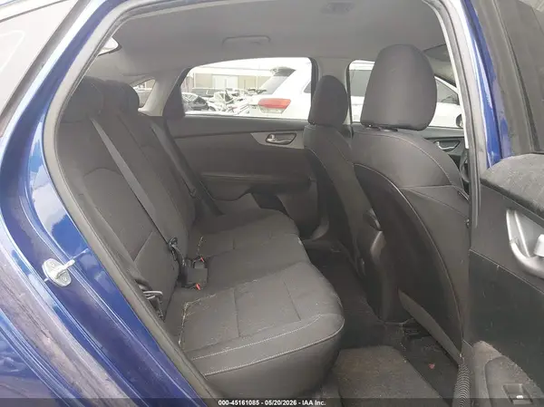 3KPF24AD9KE115011 2019 KIA FORTE - Image 8