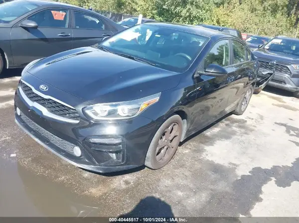 3KPF24AD9KE115302 2019 KIA FORTE - Image 2
