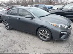 3KPF24AD9KE125084 2019 KIA FORTE