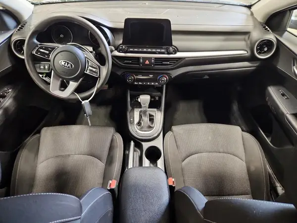 3KPF24AD9KE127112 2019 KIA FORTE - Image 8