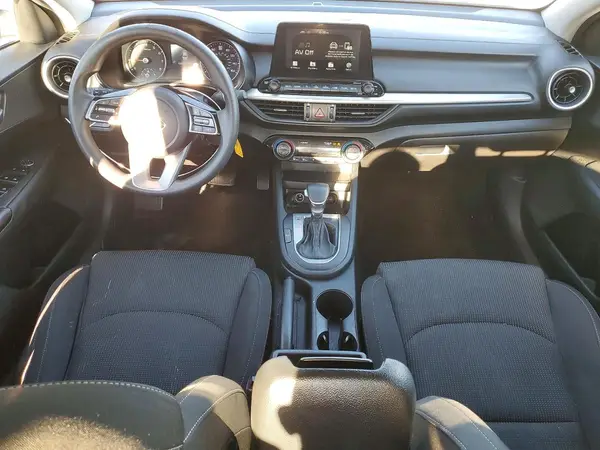 3KPF24AD9KE128471 2019 KIA FORTE - Image 8