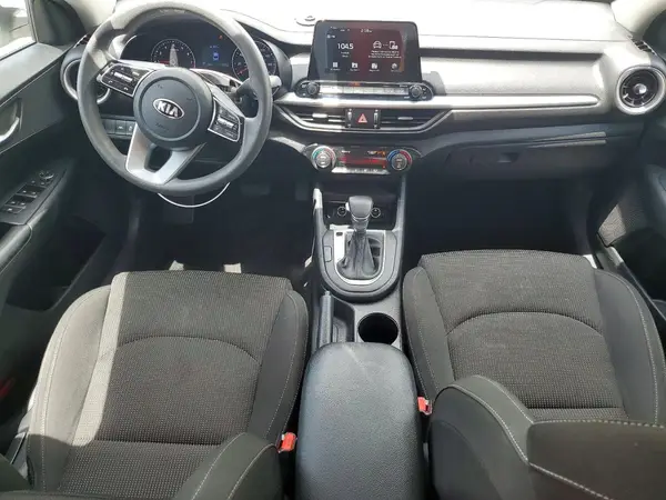 3KPF24AD9KE128499 2019 KIA FORTE - Image 8