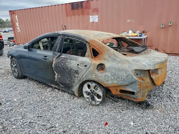 3KPF24AD9KE128843 2019 KIA FORTE - Image 2