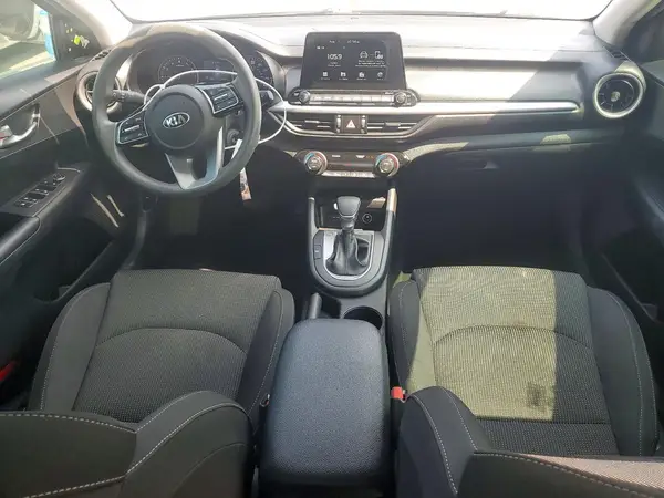 3KPF24AD9KE137168 2019 KIA FORTE - Image 8