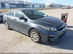 3KPF24AD9KE137624 2019 KIA FORTE