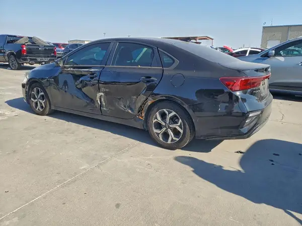 3KPF24AD9LE140072 2020 KIA FORTE - Image 2