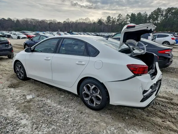 3KPF24AD9LE143120 2020 KIA FORTE - Image 2