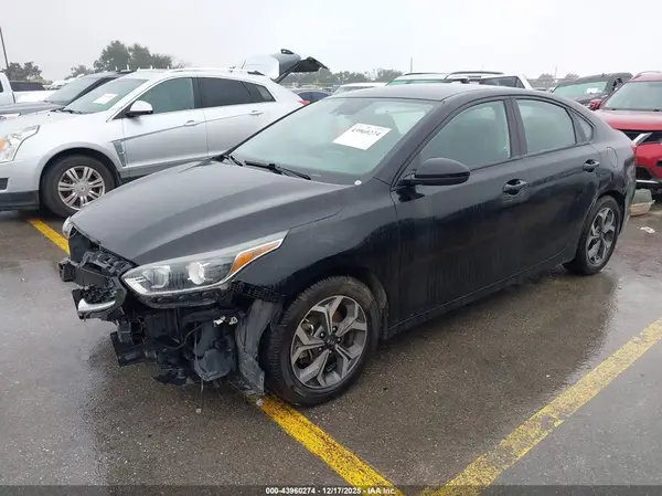 3KPF24AD9LE155851 2020 KIA FORTE - Image 2