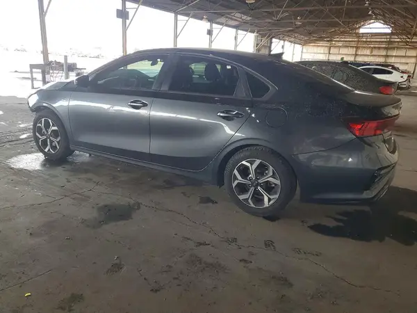 3KPF24AD9LE159608 2020 KIA FORTE - Image 2