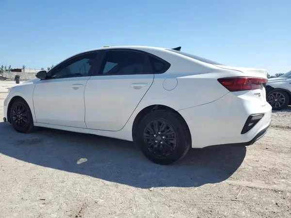 3KPF24AD9LE160080 2020 KIA FORTE - Image 2