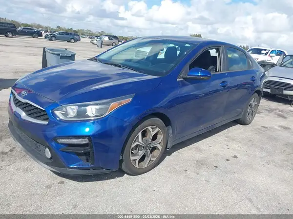 3KPF24AD9LE160130 2020 KIA FORTE - Image 2