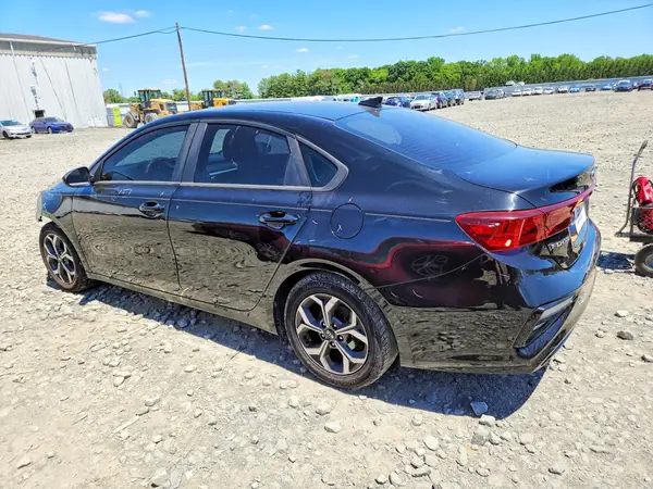 3KPF24AD9LE167918 2020 KIA FORTE - Image 2