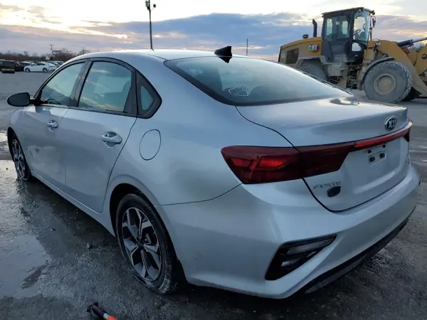 3KPF24AD9LE170673 2020 KIA FORTE - Image 2