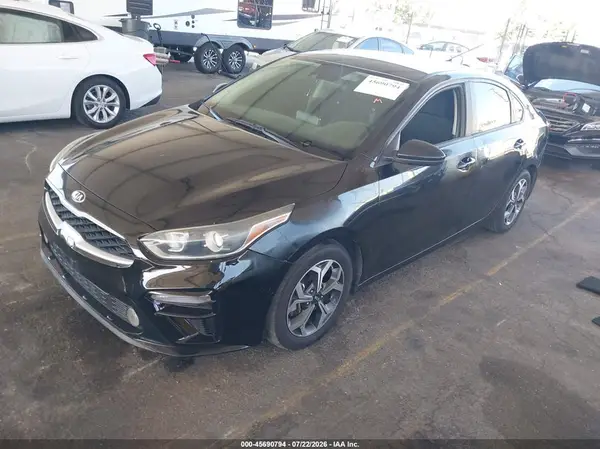 3KPF24AD9LE179258 2020 KIA FORTE - Image 2
