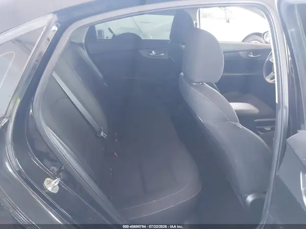 3KPF24AD9LE179258 2020 KIA FORTE - Image 8