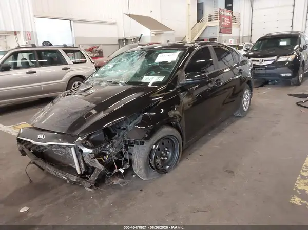 3KPF24AD9LE181284 2020 KIA FORTE - Image 2