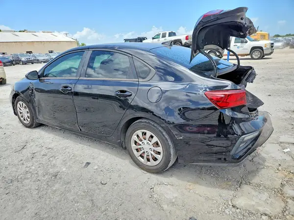 3KPF24AD9LE182189 2020 KIA FORTE - Image 2
