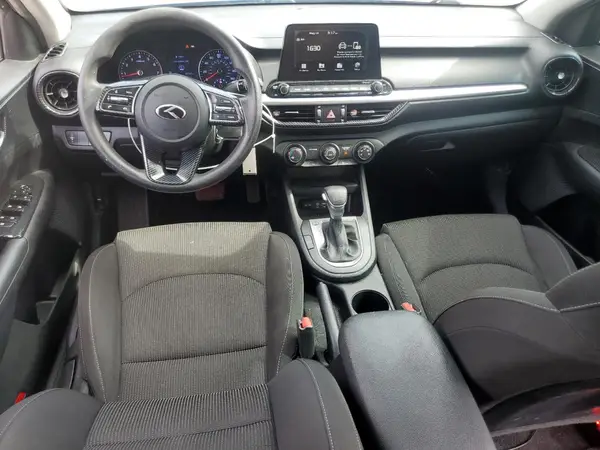 3KPF24AD9LE186856 2020 KIA FORTE - Image 8