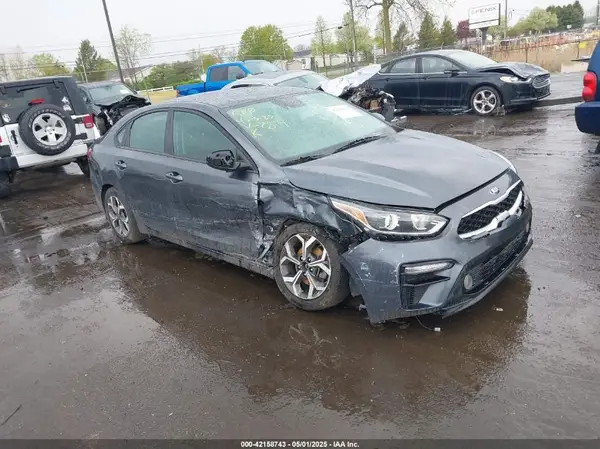 3KPF24AD9LE187814 2020 KIA FORTE - Image 1