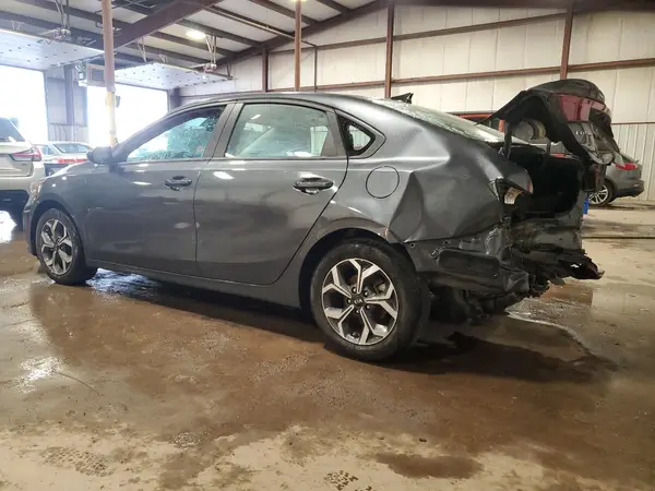 3KPF24AD9LE189868 2020 KIA FORTE - Image 2