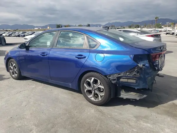 3KPF24AD9LE192317 2020 KIA FORTE - Image 2