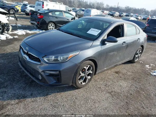 3KPF24AD9LE195105 2020 KIA FORTE - Image 2