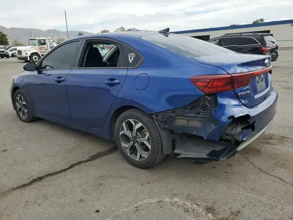 3KPF24AD9LE201453 2020 KIA FORTE - Image 2