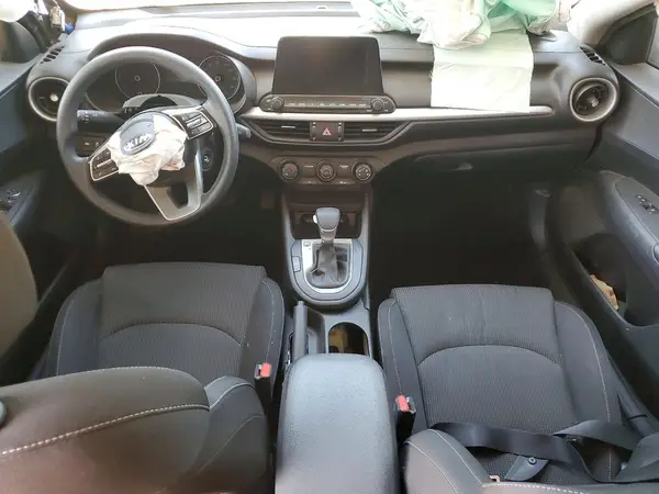 3KPF24AD9LE203011 2020 KIA FORTE - Image 8